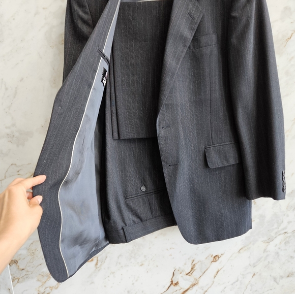 English Manor Men's Wool custom made suit 40R - Picture 6 of 9